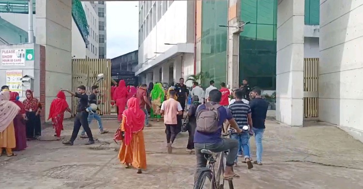 আশুলিয়ায় ১৭ পোশাক কারখানায় সাধারণ ছুটি